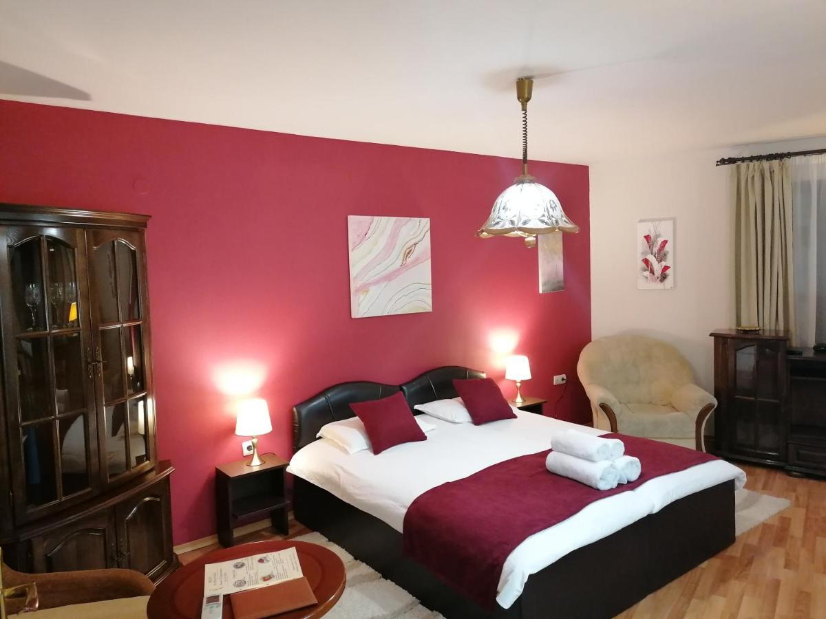 Petkov Family Hotel Blagoevgrad Eksteriør billede