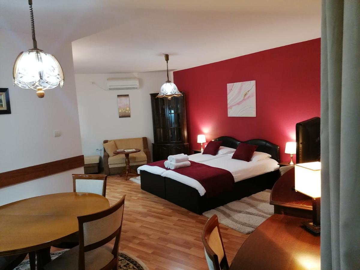 Petkov Family Hotel Blagoevgrad Eksteriør billede